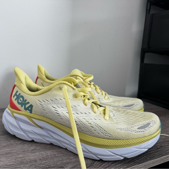 NWOB - HOKA One Clifton 8 Yellow Pear Sweet Corn 1119394 YPSC Size 8.5B Sold out - Picture 5 of 16